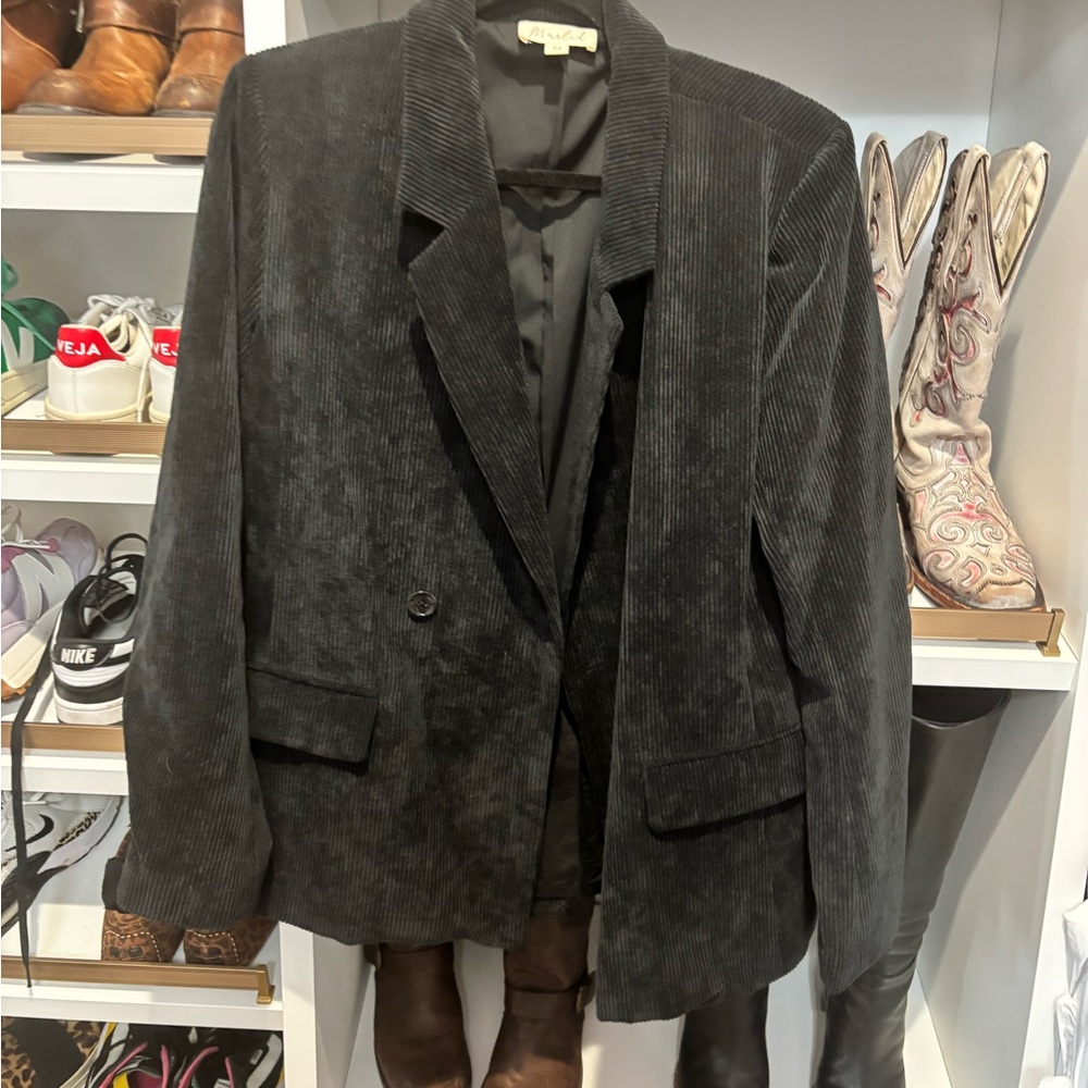 Marled Black Tailored Blazer for Professional Occasions